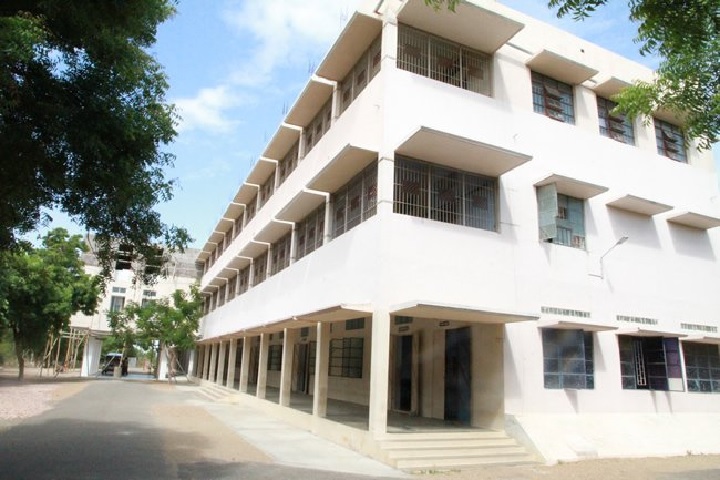 https://cache.careers360.mobi/media/colleges/social-media/media-gallery/11546/2021/9/3/Campus View of Rudhraveni Muthuswamy Polytechnic College Coimbatore_Campus-View.jpg
